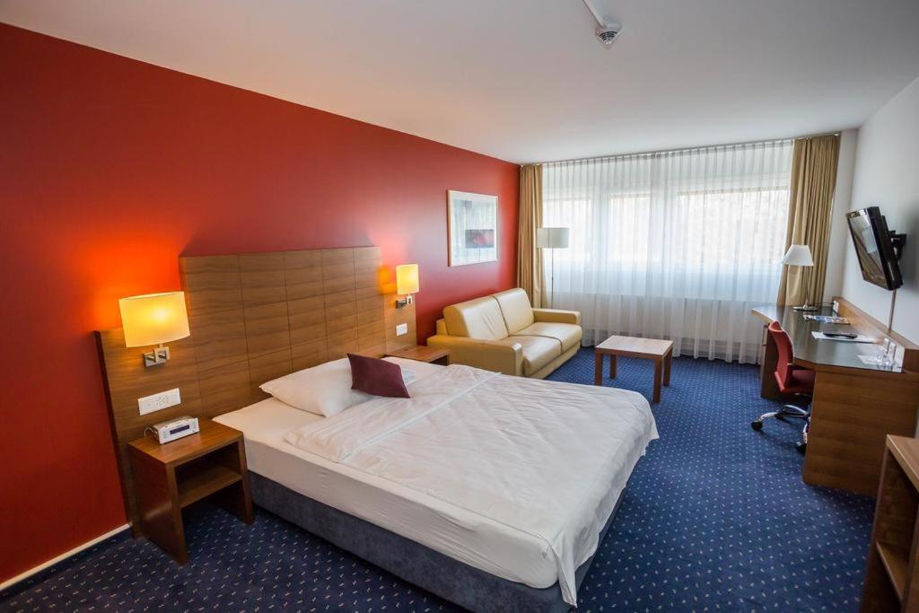 Hotel Höri Inn 3*