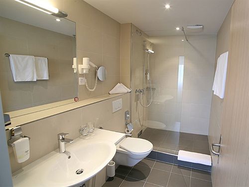 Hotel Höri Inn 3*